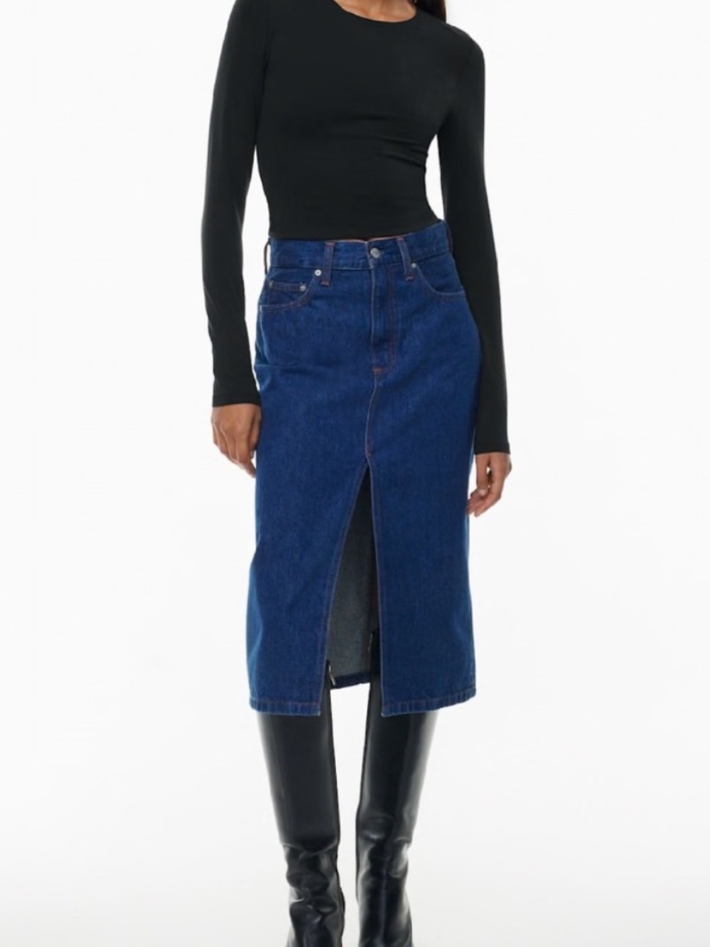 Aritzia Denim Forum The '90s Halle Denim Skirt Denim Midi Skirt in Blue 31